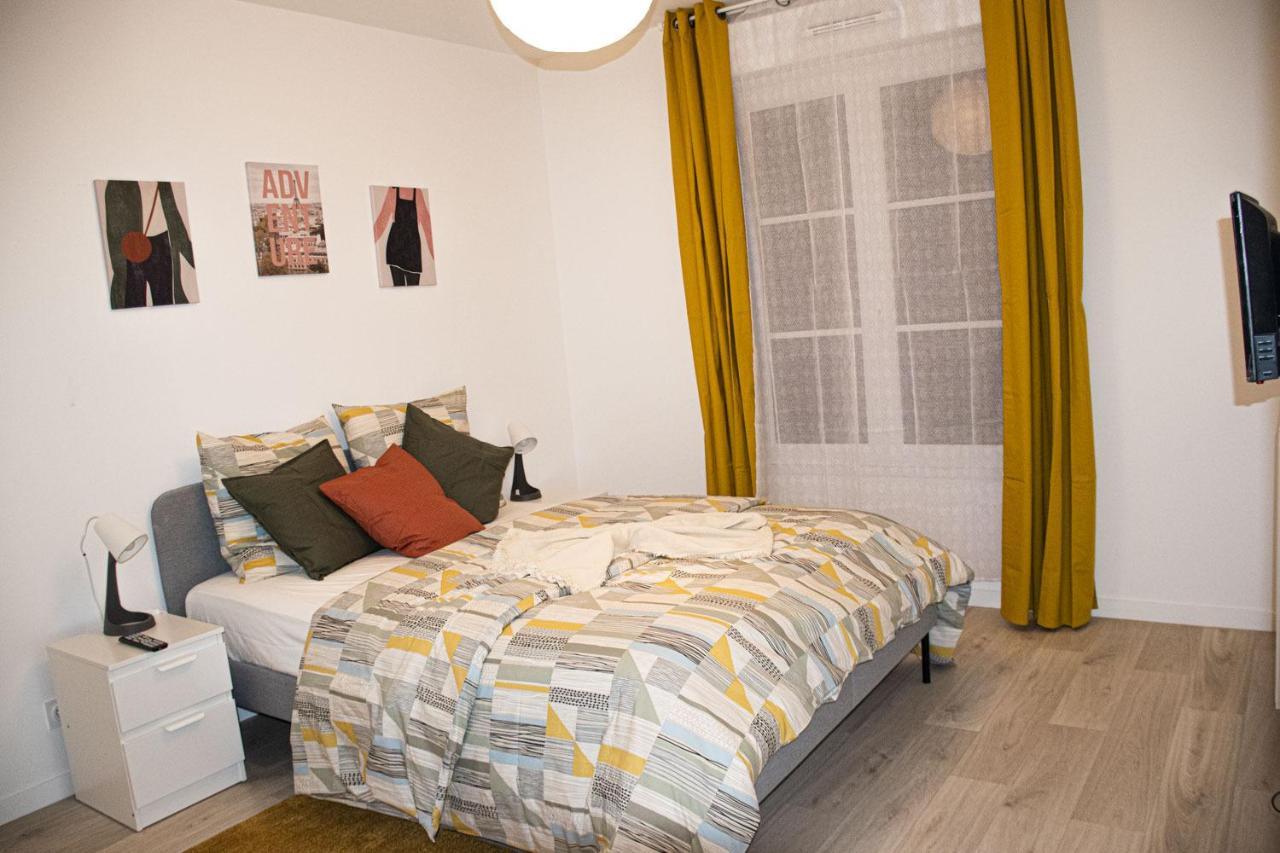 Superbe Appartement Entre Paris Et Disneyland Gagny Esterno foto