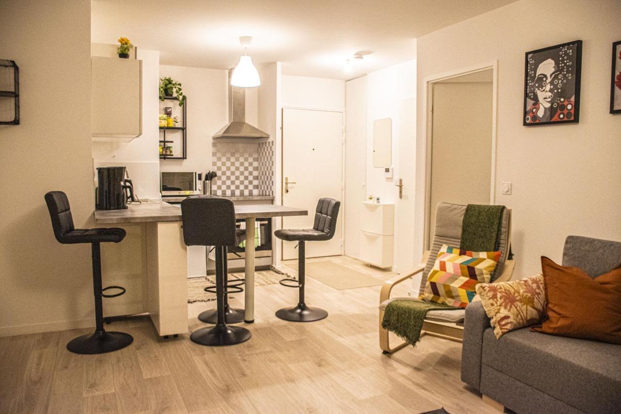 Superbe Appartement Entre Paris Et Disneyland Gagny Esterno foto
